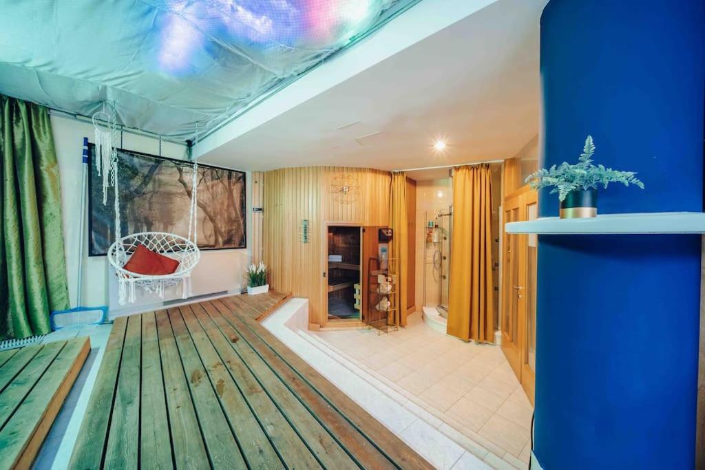 Unique Apartment With Private Pool, Cinema, Spa Prag Exteriör bild